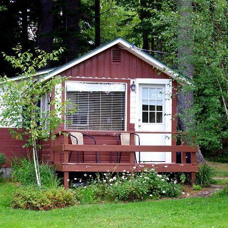 Edgewater Inn & Cottages Eagle River Habitación foto